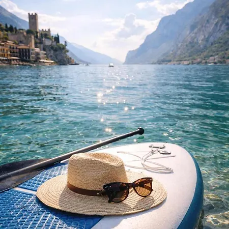 Elisea - Panoramica Con Piscina Privata Sul Di Garda